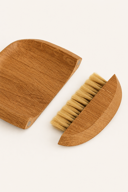 French Oak Belfort Crumb Brush