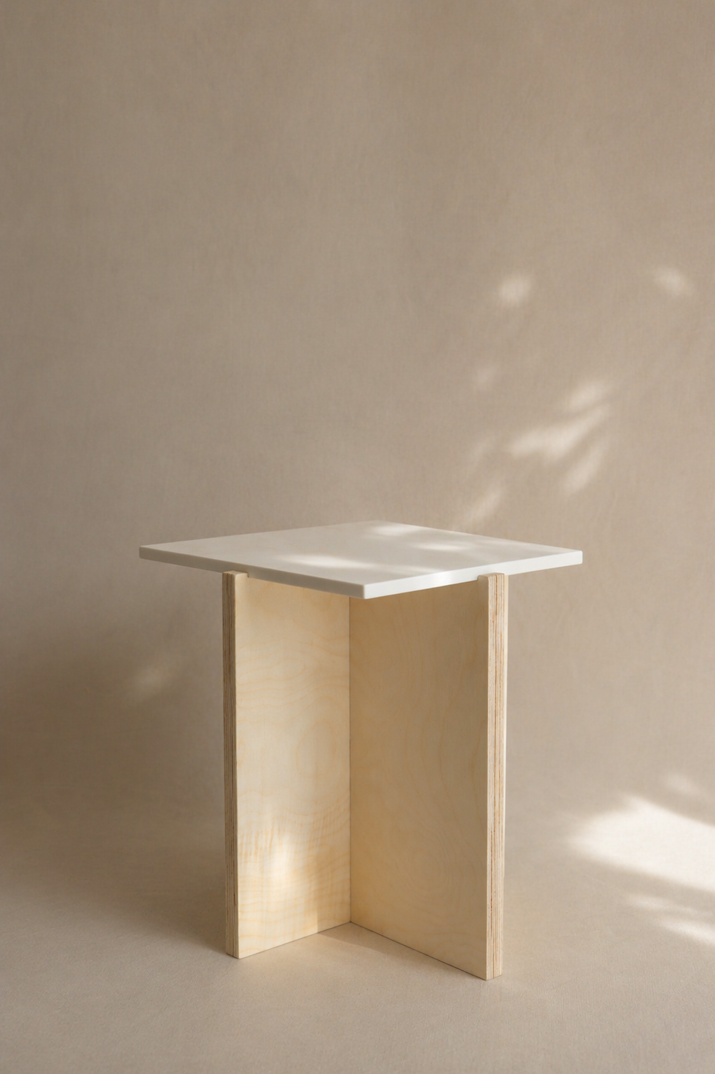 O Side Table